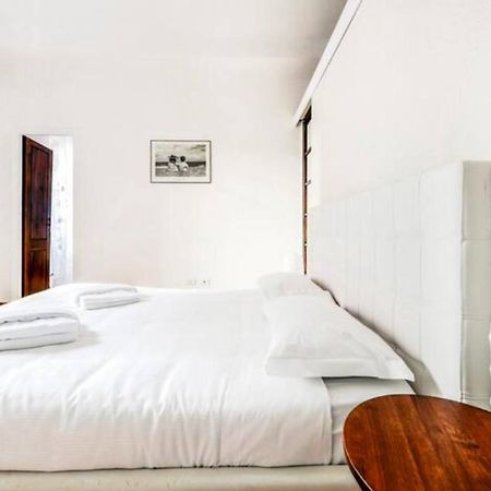 Pagano & Cenacolo Bright Apartment Milan Luaran gambar